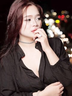 Idol nào đây bận đồ sex quá
