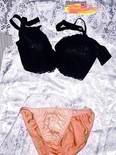 Quần lót áo dài và áo vú của em họ lớp 11 mới thay