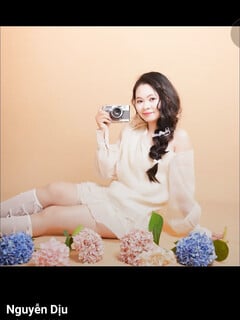 Con em gái múp rụp