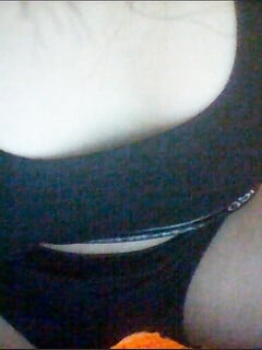 Gái teen show vú , lồn căng tròn