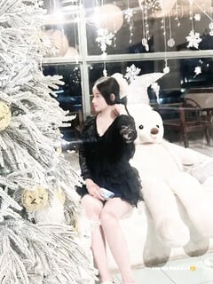 Ai có hình ảnh chụp lén chị họ ha ruột kh in vô nhóm tele