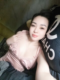 Máy bay lý nhã phương