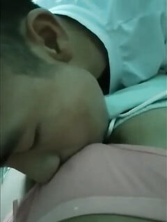 Hình ảnh trong máy bạn gái tôi