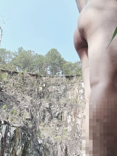 Bú lồn giữa hồ nước 😢😂🤭