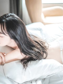 Da trắng mặt xinh cho anh em quay tay đây nhé