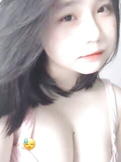 mặt đã xinh lồn lại non nớt thọc cả bút vào