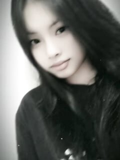 Anh thư 2010 nhìn nứng  vãi cặc