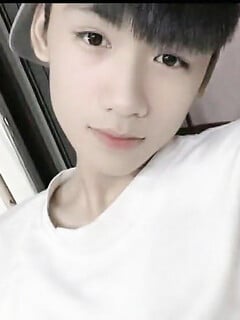 Trai đẹp dâm đãng