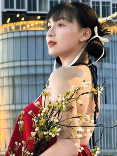 Lê thị kim ngân