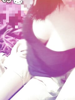 Em học sinh mới lớn lồn không lông show