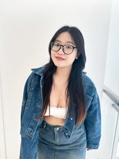 Không được áo vú