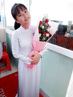 Bé sinh viên nhận đi khách khu vực sài gòn