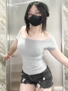 lột đồ em mun múp cho ae (link lột đồ ở mô tả)